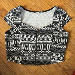 Black and white Charlotte Russe crop shirt size small